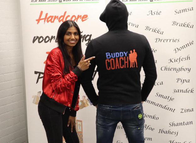 Post Images ‘Ga niet voor het snelle geld, anders beland je in de bajes’